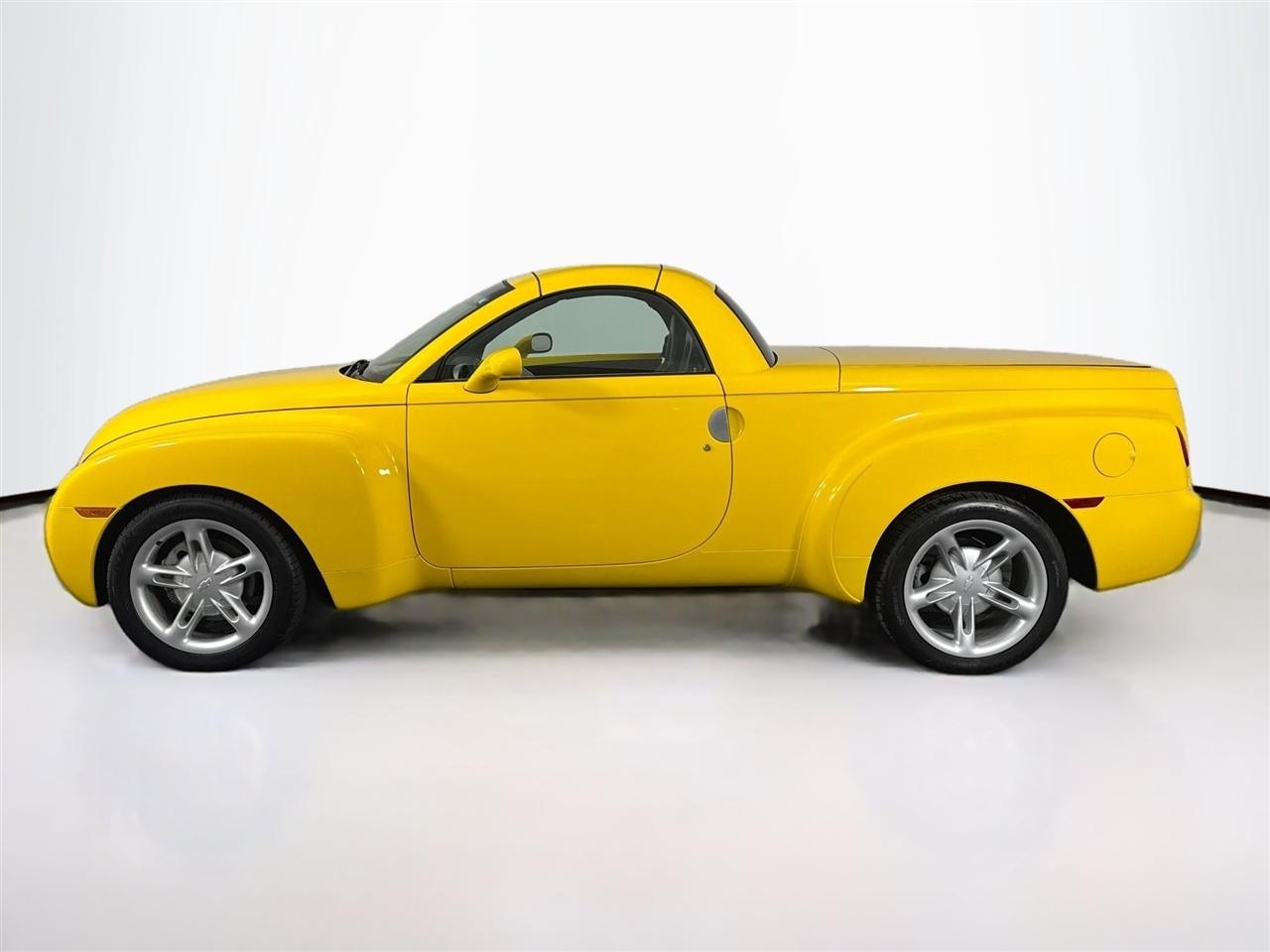 Chevrolet SSR Reg Cab 116.0" WB LS 2004
