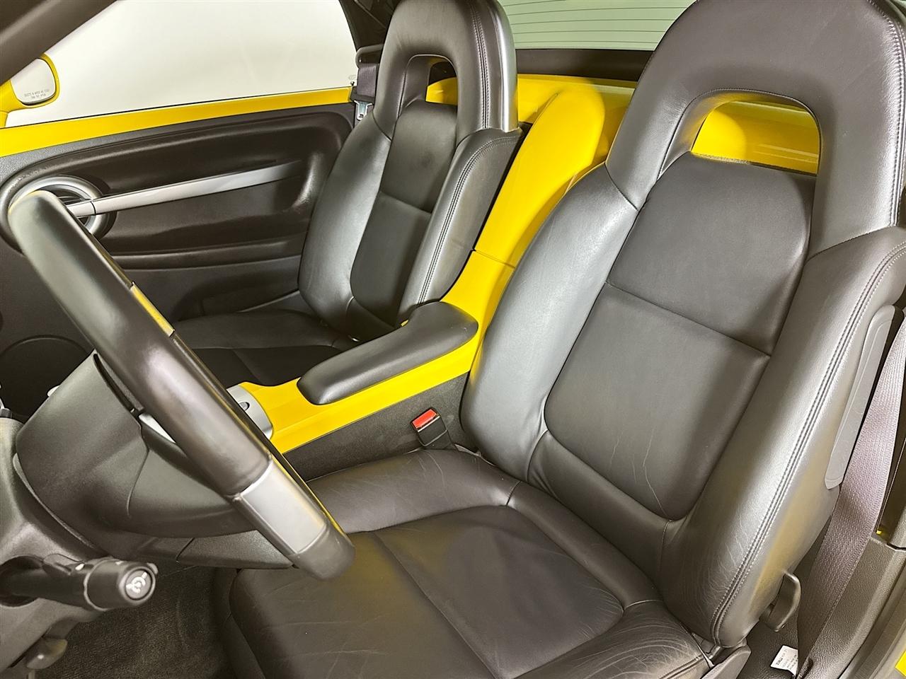 Chevrolet SSR Reg Cab 116.0" WB LS 2004
