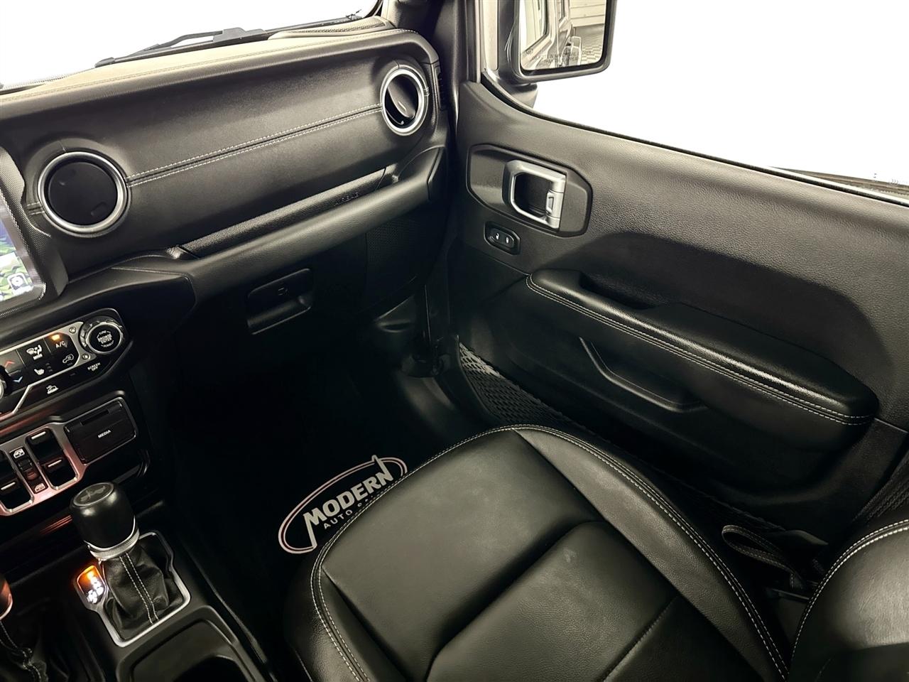Jeep Wrangler 4xe Sahara 4x4 2023