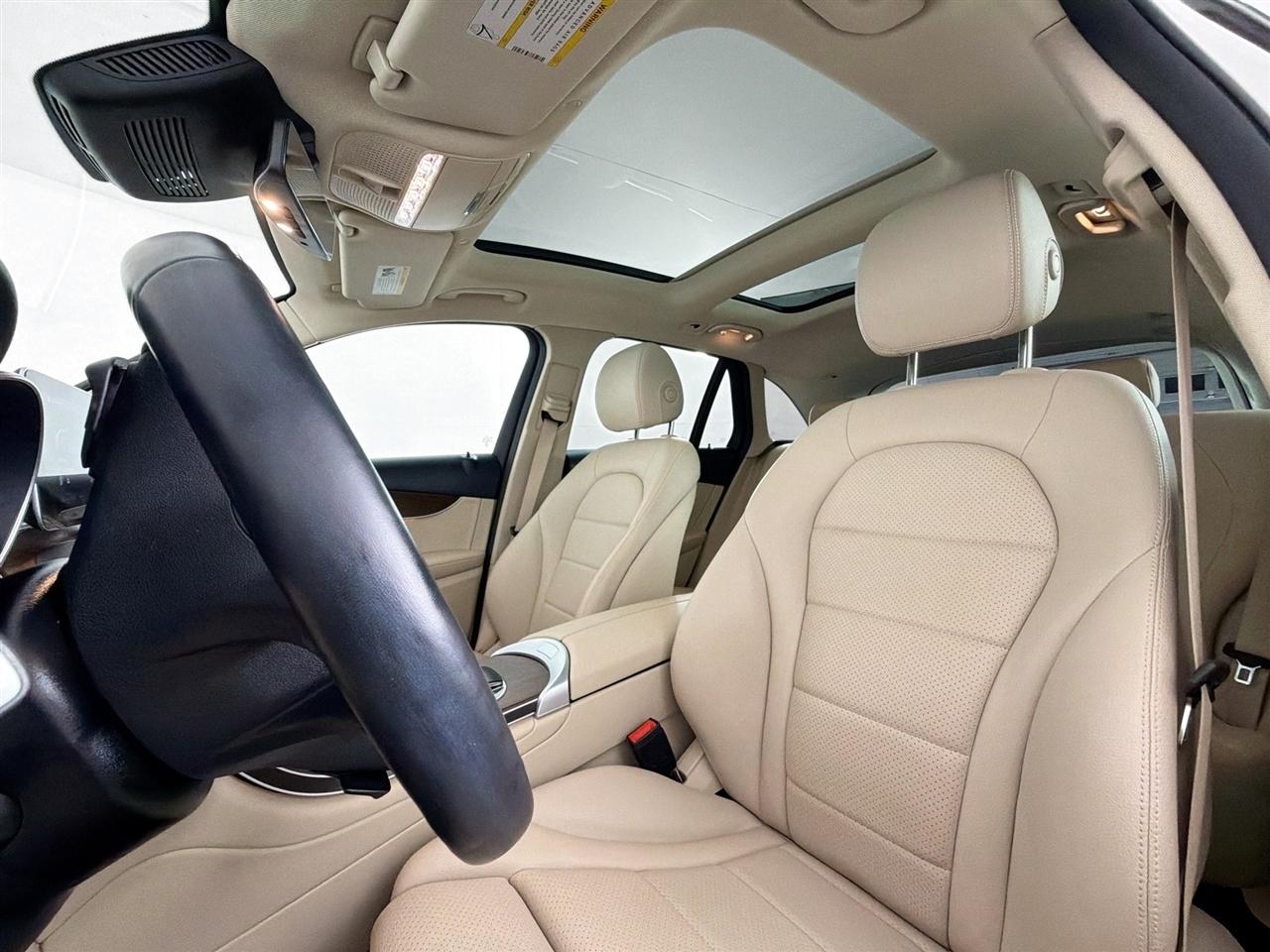 Mercedes-Benz GLC GLC 300 4MATIC SUV 2022