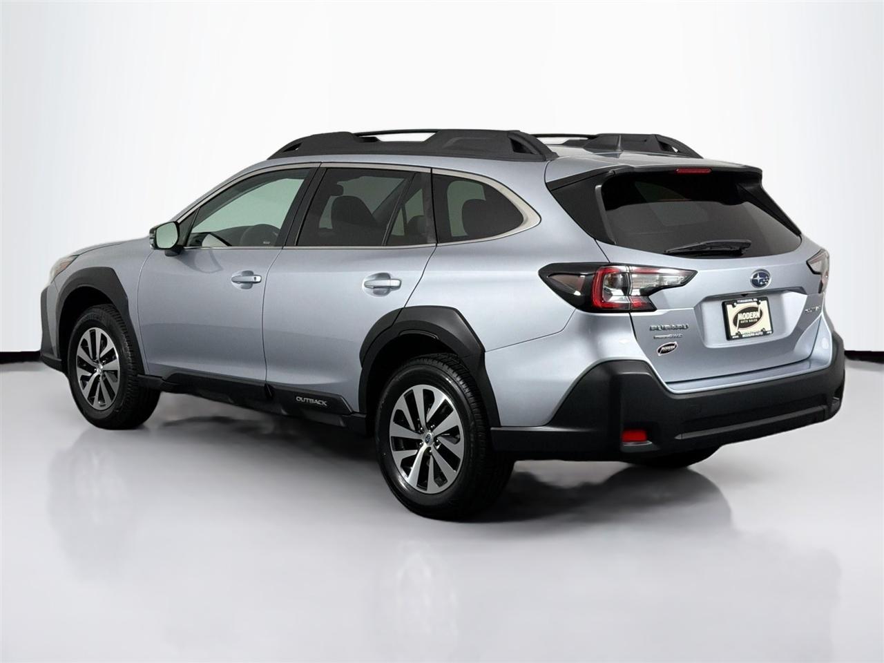 Subaru Outback Premium CVT 2023