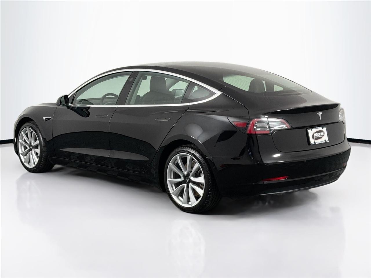 Tesla Model 3 Mid Range RWD *Ltd Avail* 2019