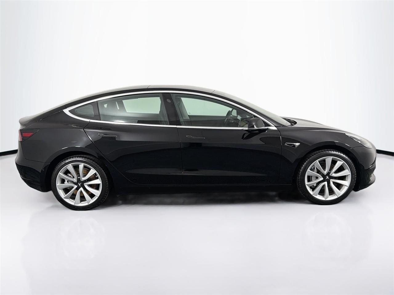 Tesla Model 3 Mid Range RWD *Ltd Avail* 2019