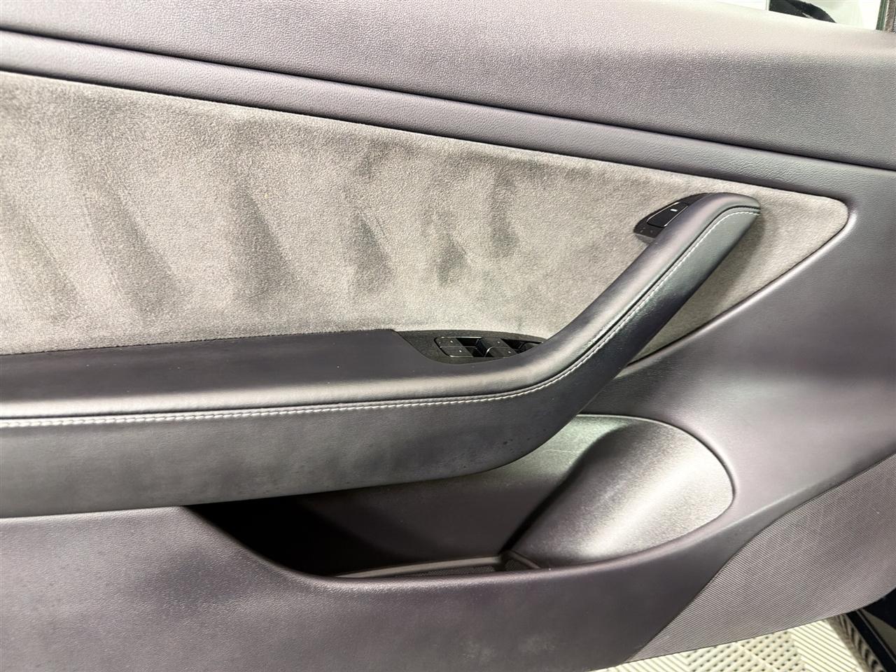 Tesla Model 3 Mid Range RWD *Ltd Avail* 2019
