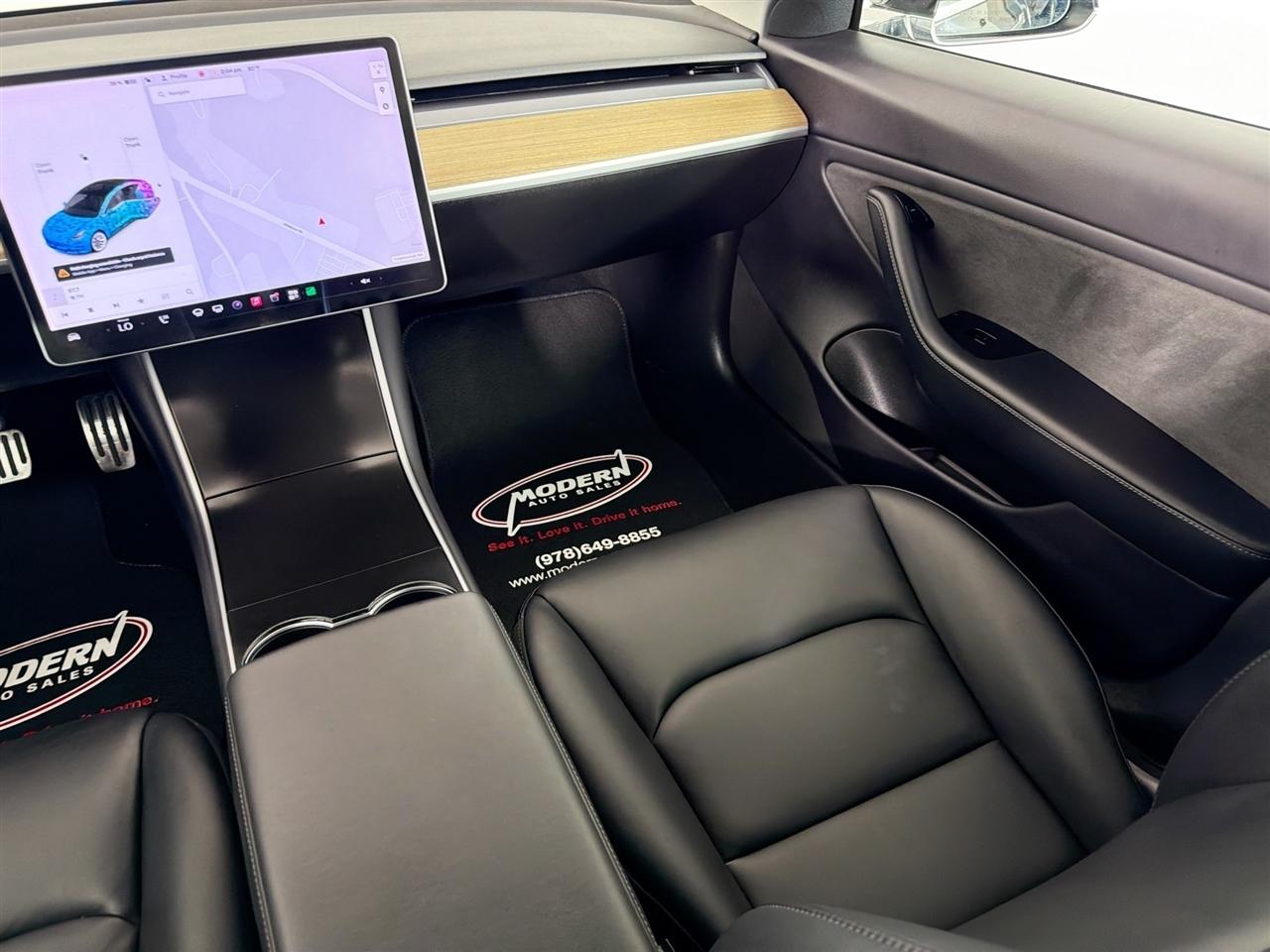 Tesla Model 3 Mid Range RWD *Ltd Avail* 2019