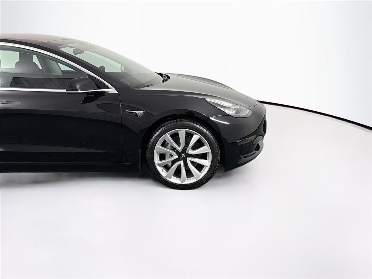 Tesla Model 3 Mid Range RWD *Ltd Avail* 2019