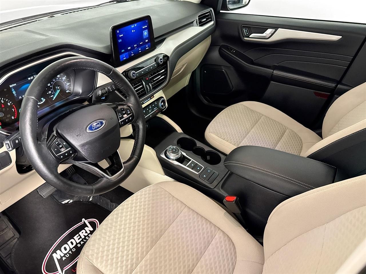 Ford Escape SE AWD 2021