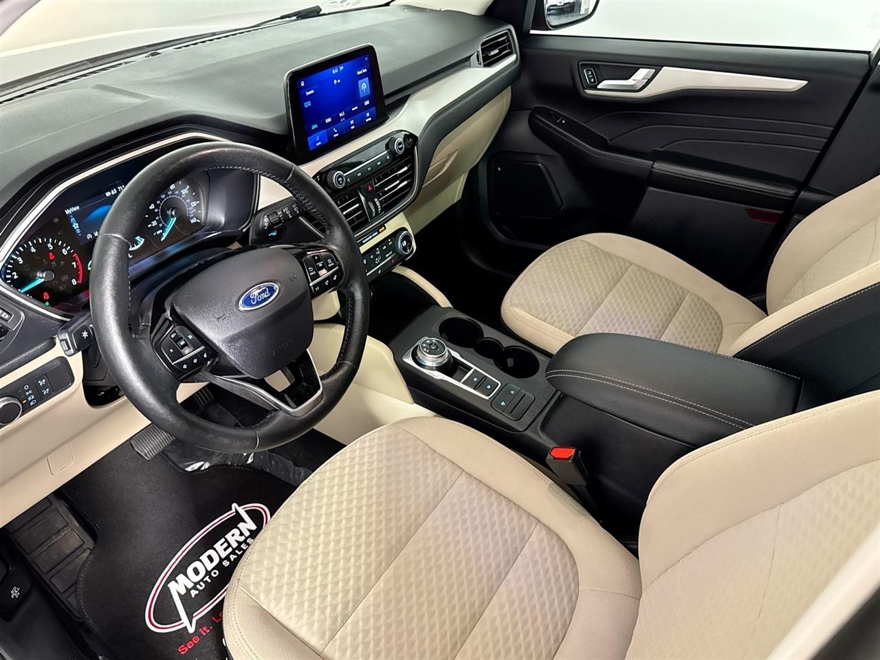 Ford Escape SE AWD 2021