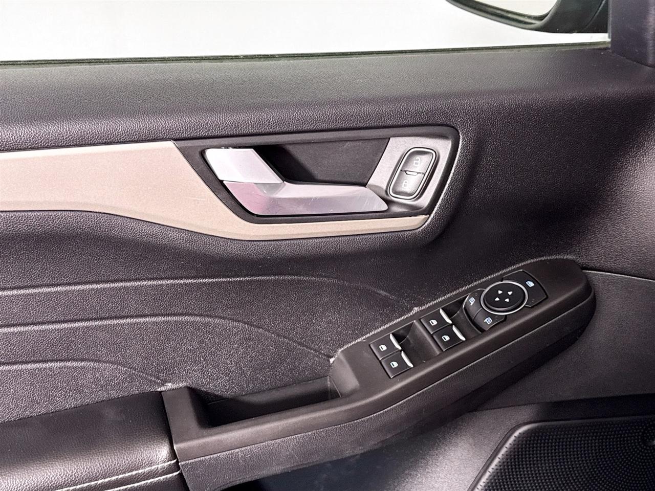 Ford Escape SE AWD 2021