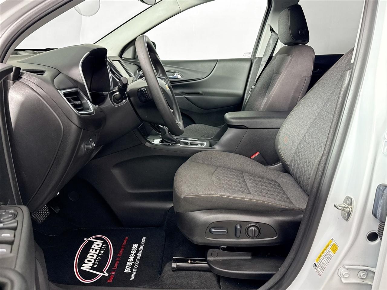 Chevrolet Equinox AWD 4dr LT w/1LT 2023