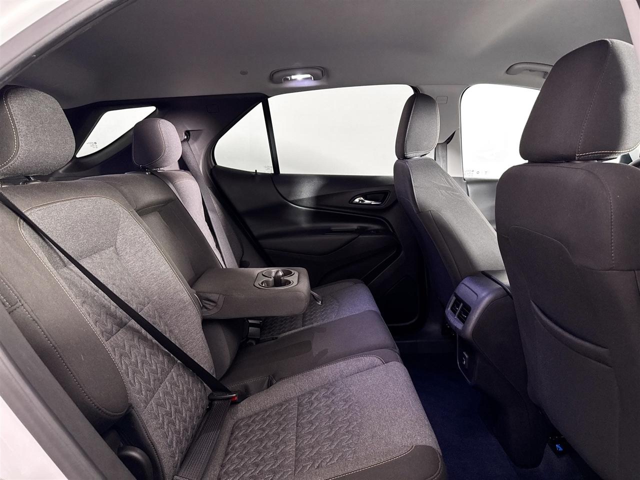 Chevrolet Equinox AWD 4dr LT w/1LT 2023