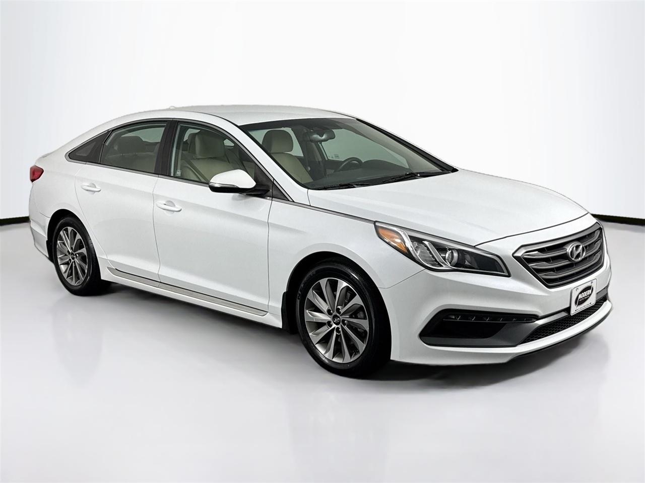 Hyundai Sonata 4dr Sdn 2.4L Sport PZEV 2016