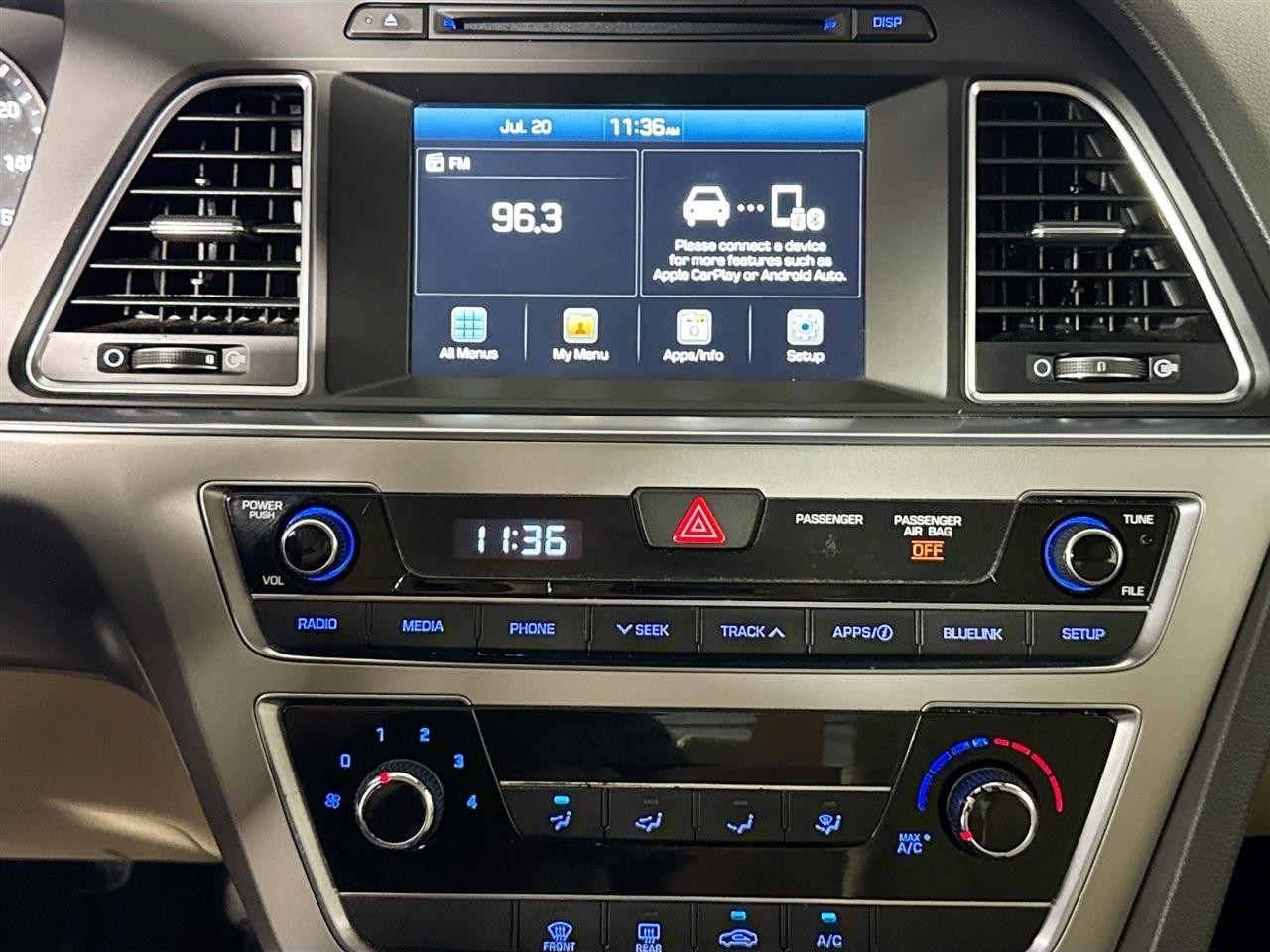 Hyundai Sonata 4dr Sdn 2.4L Sport PZEV 2016