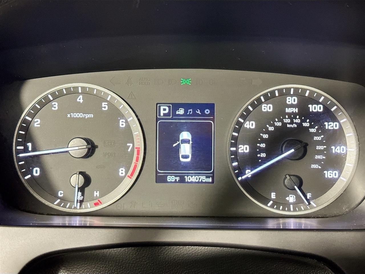 Hyundai Sonata 4dr Sdn 2.4L Sport PZEV 2016