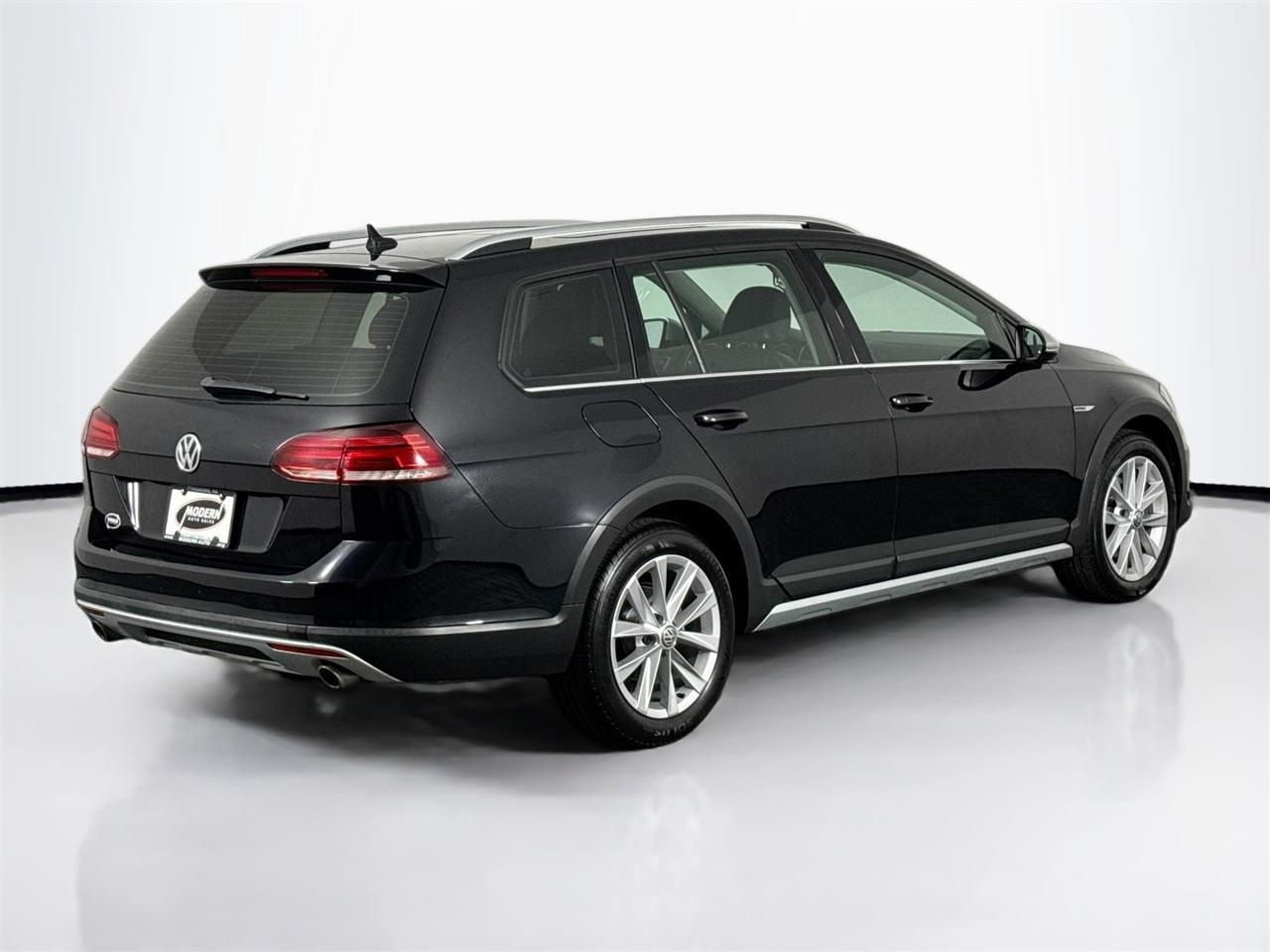 Volkswagen Golf Alltrack 1.8T SEL Manual 2019