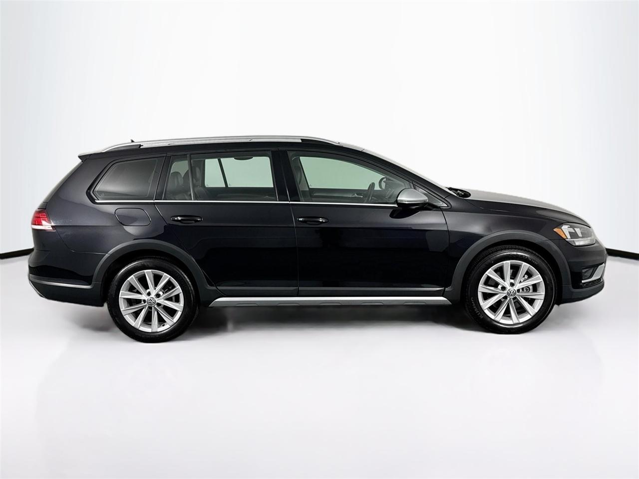 Volkswagen Golf Alltrack 1.8T SEL Manual 2019