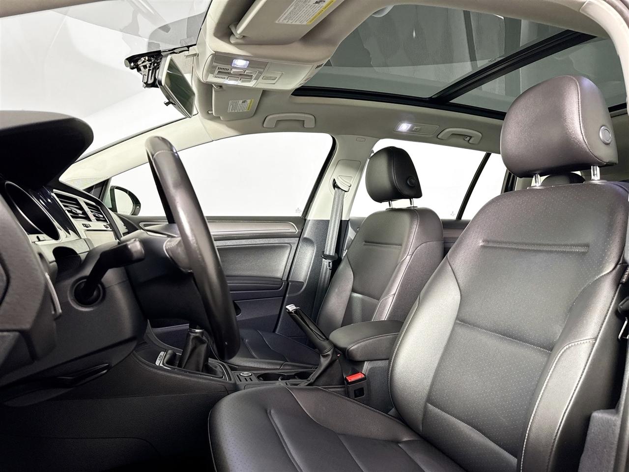 Volkswagen Golf Alltrack 1.8T SEL Manual 2019