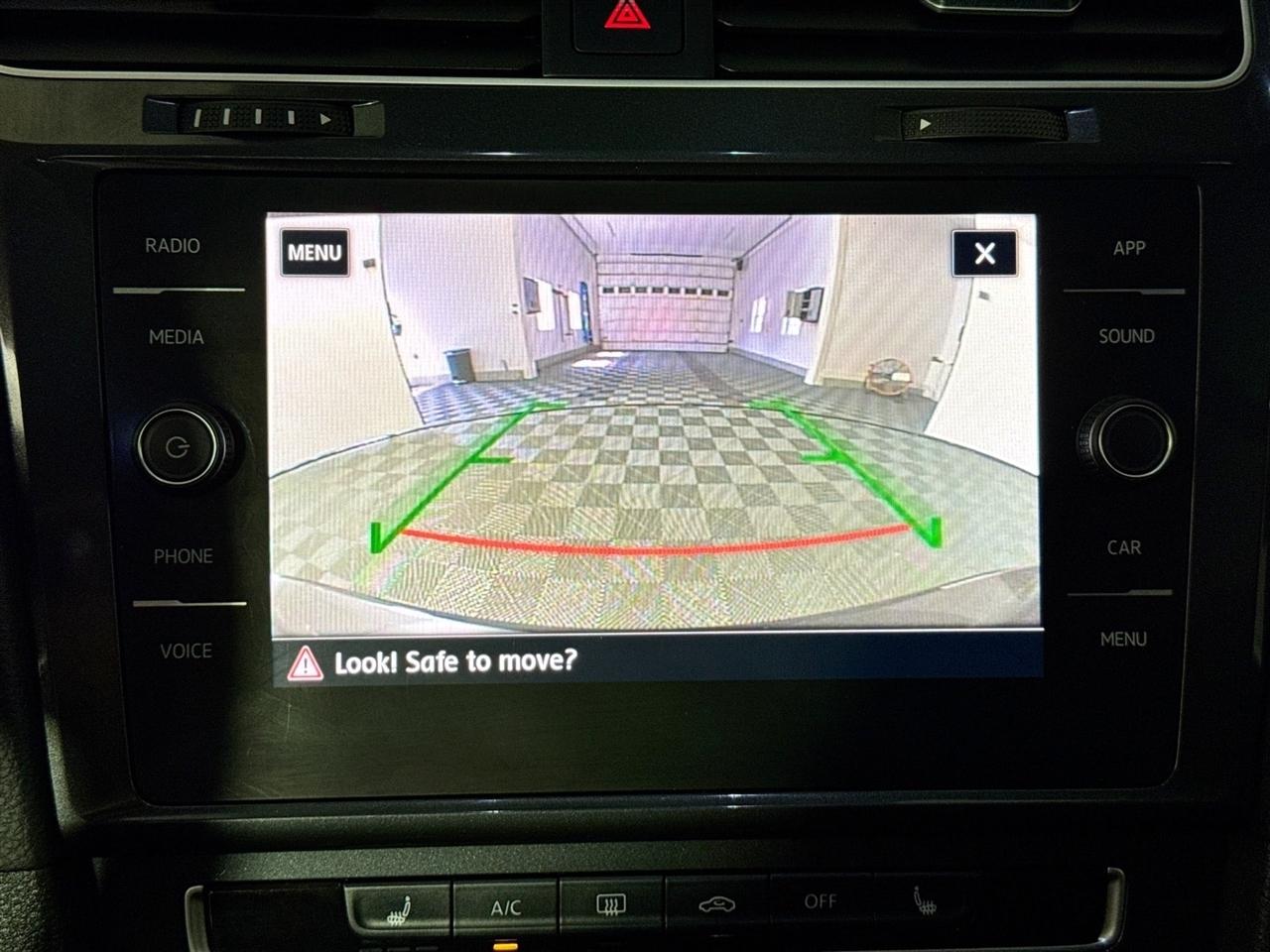 Volkswagen Golf Alltrack 1.8T SEL Manual 2019