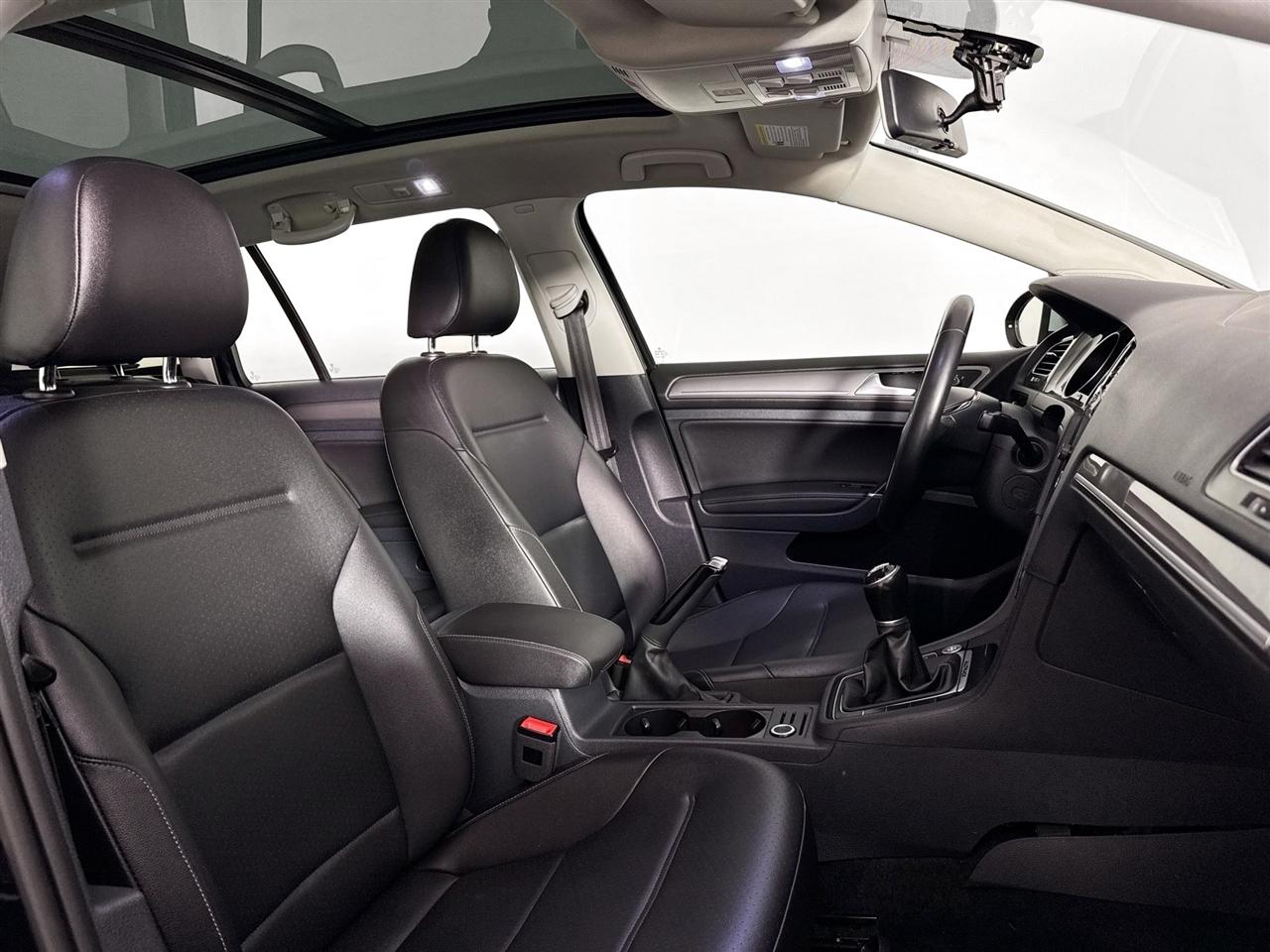 Volkswagen Golf Alltrack 1.8T SEL Manual 2019