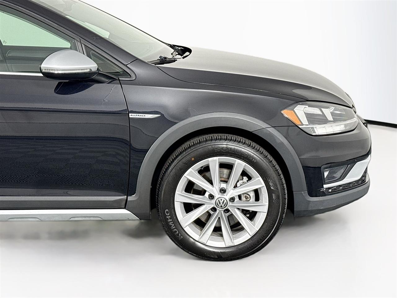Volkswagen Golf Alltrack 1.8T SEL Manual 2019