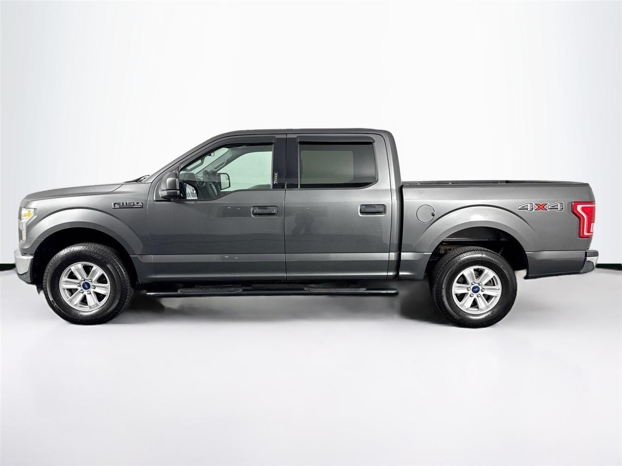 Ford F-150 4WD SuperCrew 145" XLT 2015