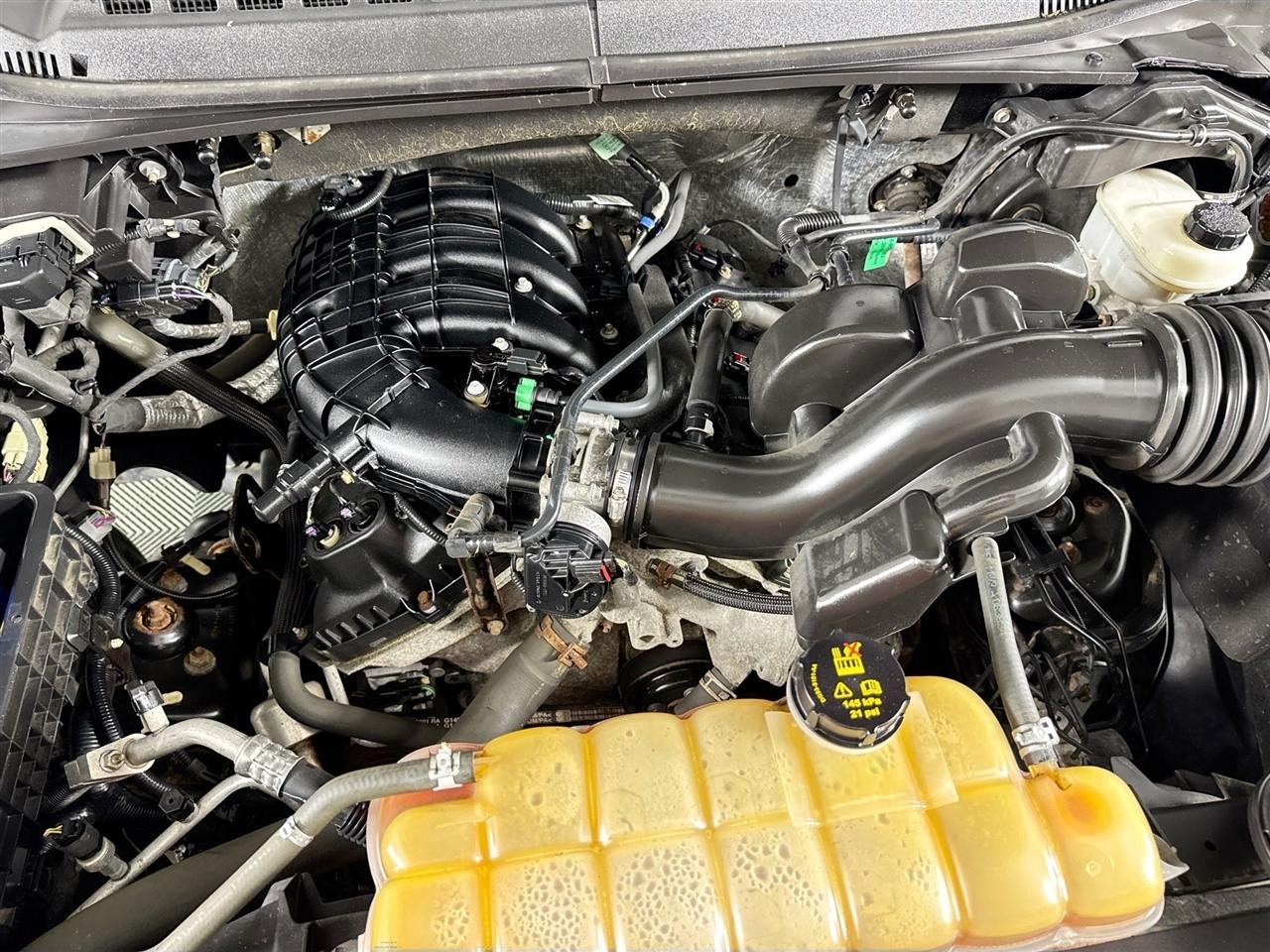 Ford F-150 4WD SuperCrew 145" XLT 2015