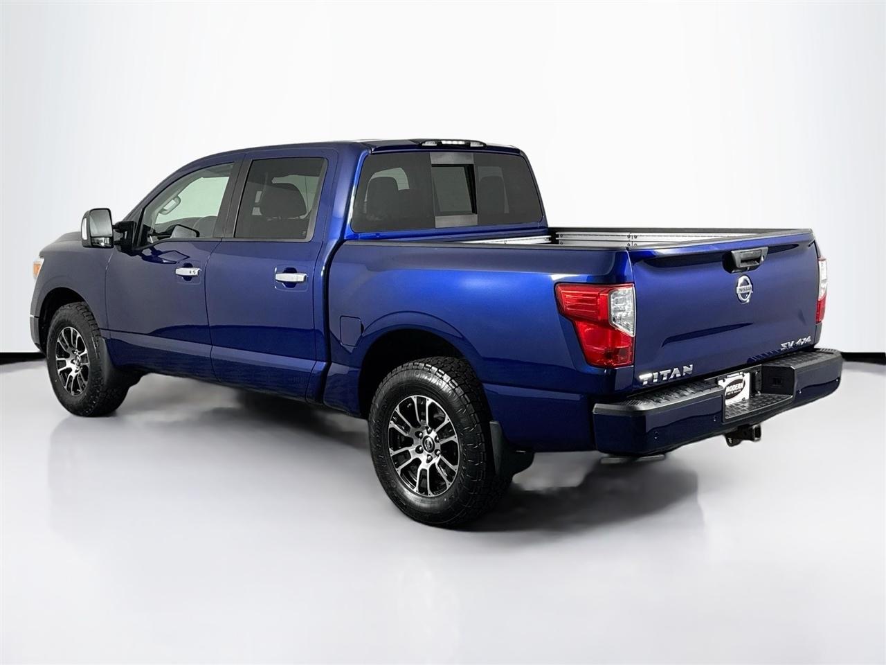 Nissan Titan 4x4 Crew Cab SV 2020