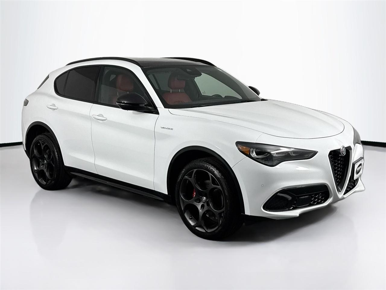 Alfa Romeo Stelvio Veloce AWD 2024