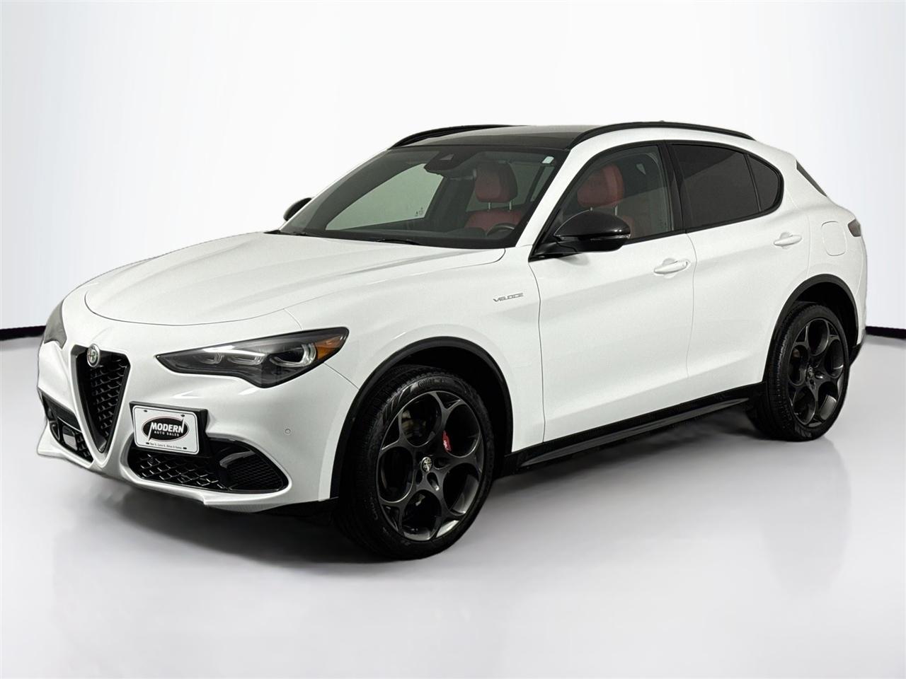 Alfa Romeo Stelvio Veloce AWD 2024