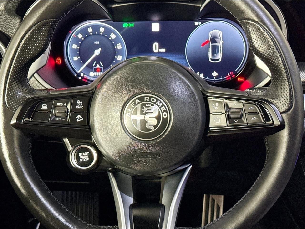 Alfa Romeo Stelvio Veloce AWD 2024