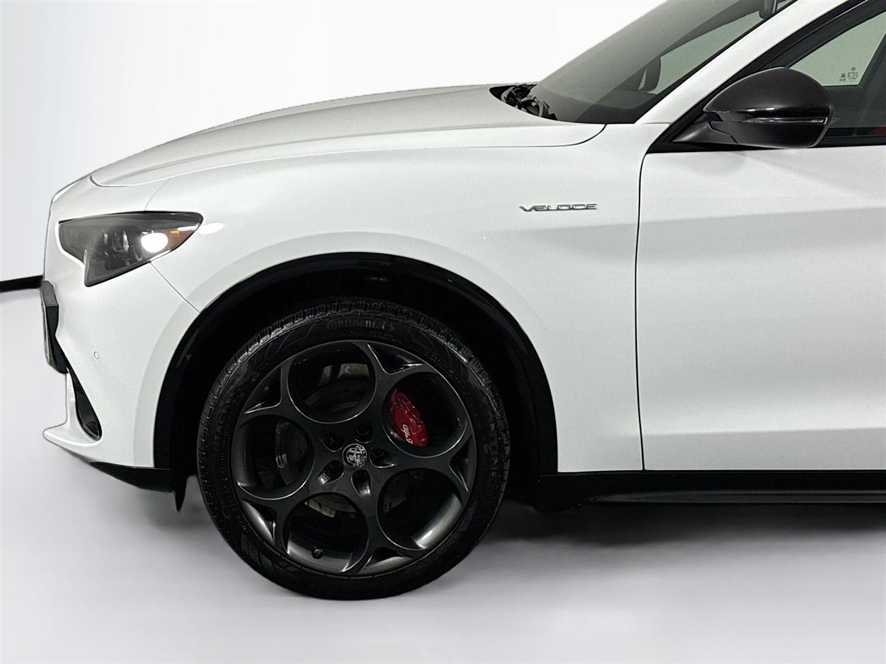 Alfa Romeo Stelvio Veloce AWD 2024