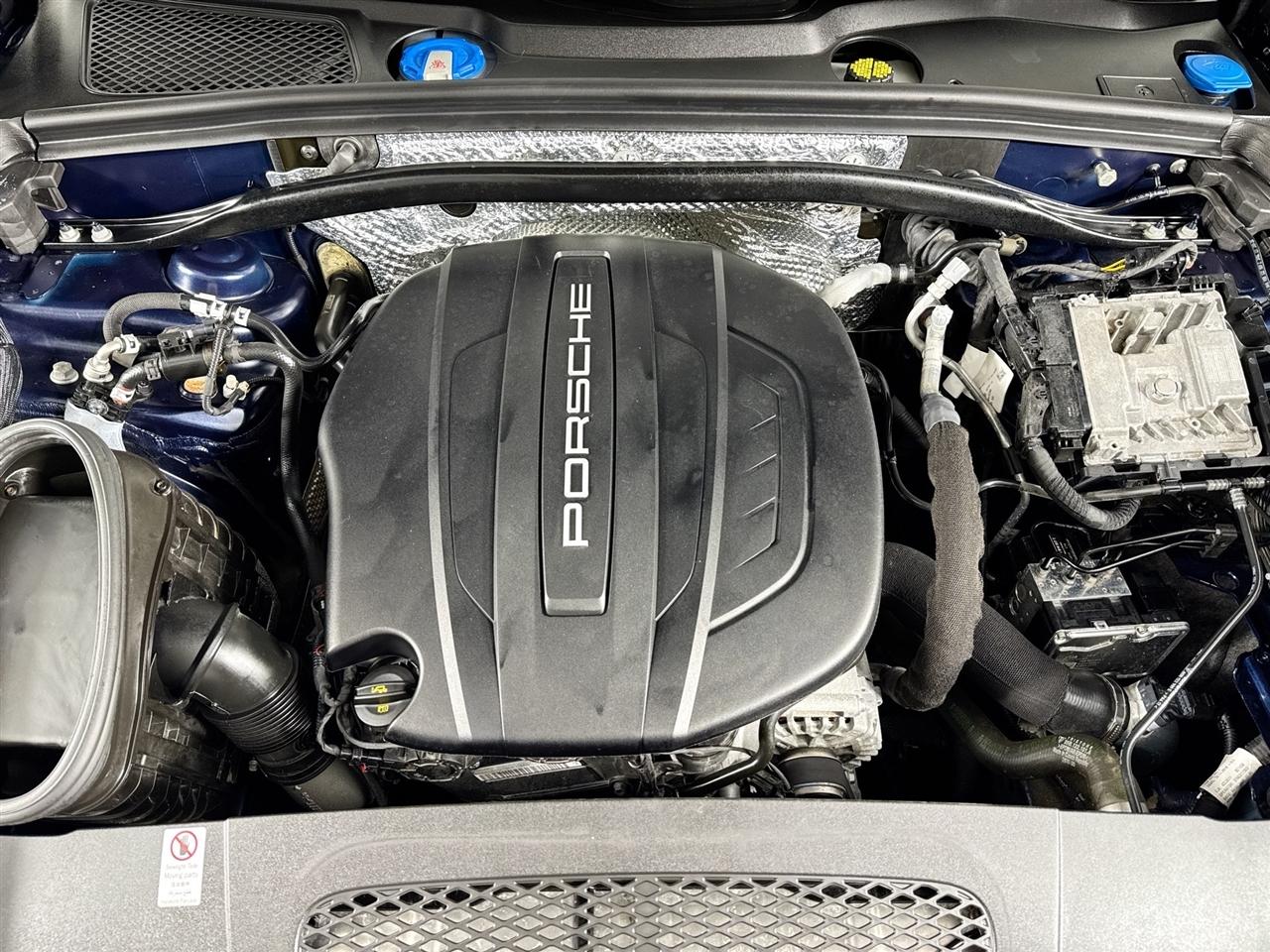 Porsche Macan AWD 2020