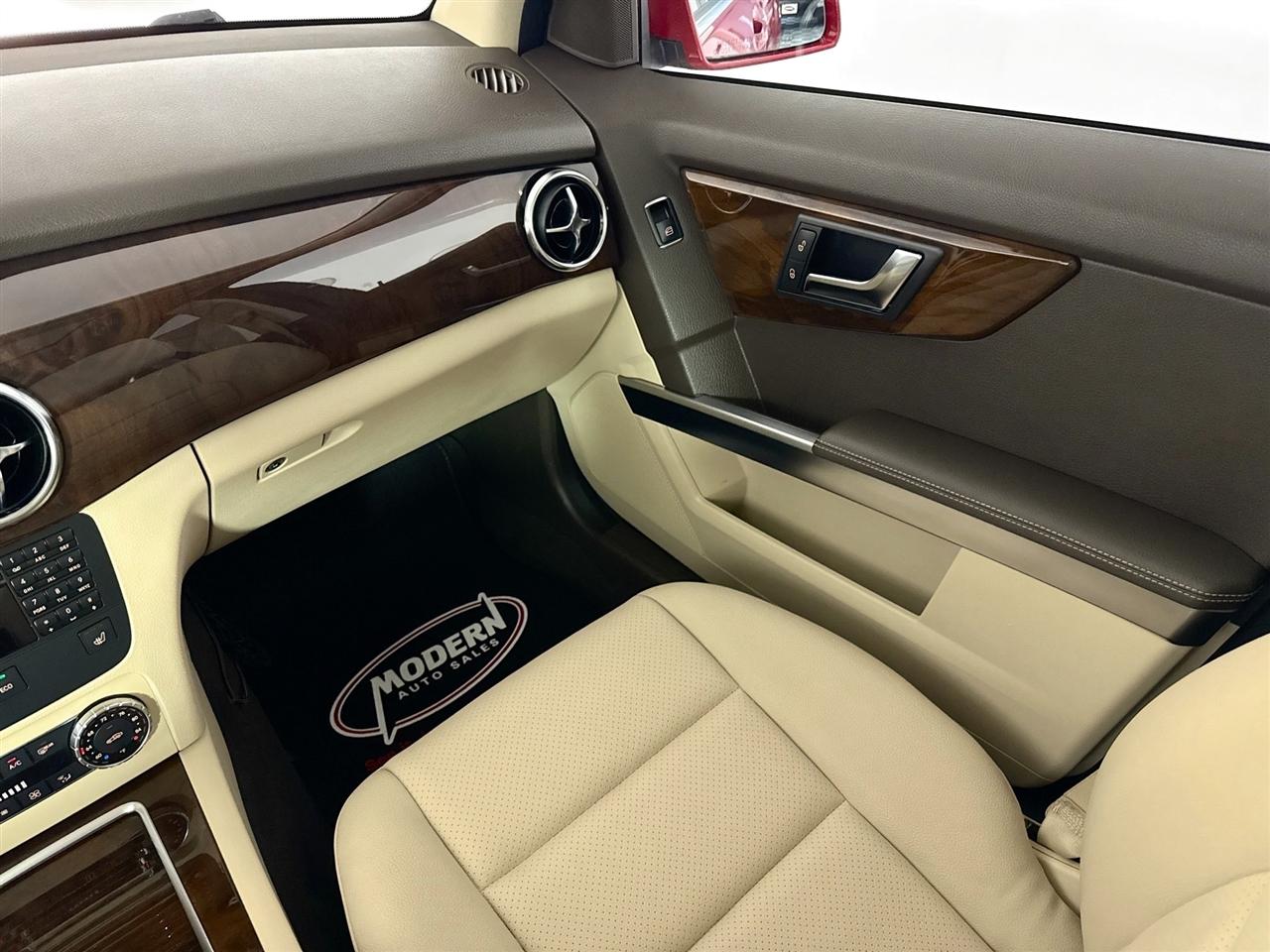 Mercedes-Benz GLK-Class 4MATIC 4dr GLK 350 2015