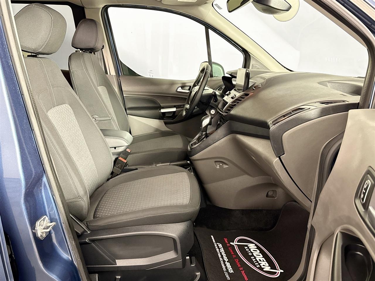 Ford Transit Connect Wagon XLT LWB w/Rear Liftgate 2023