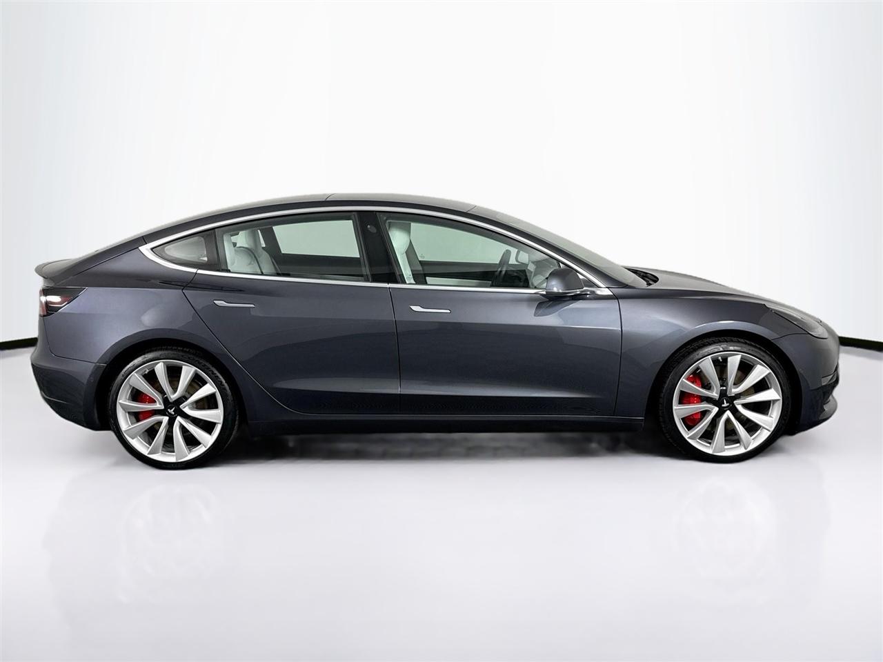 Tesla Model 3 Long Range Battery AWD 2018
