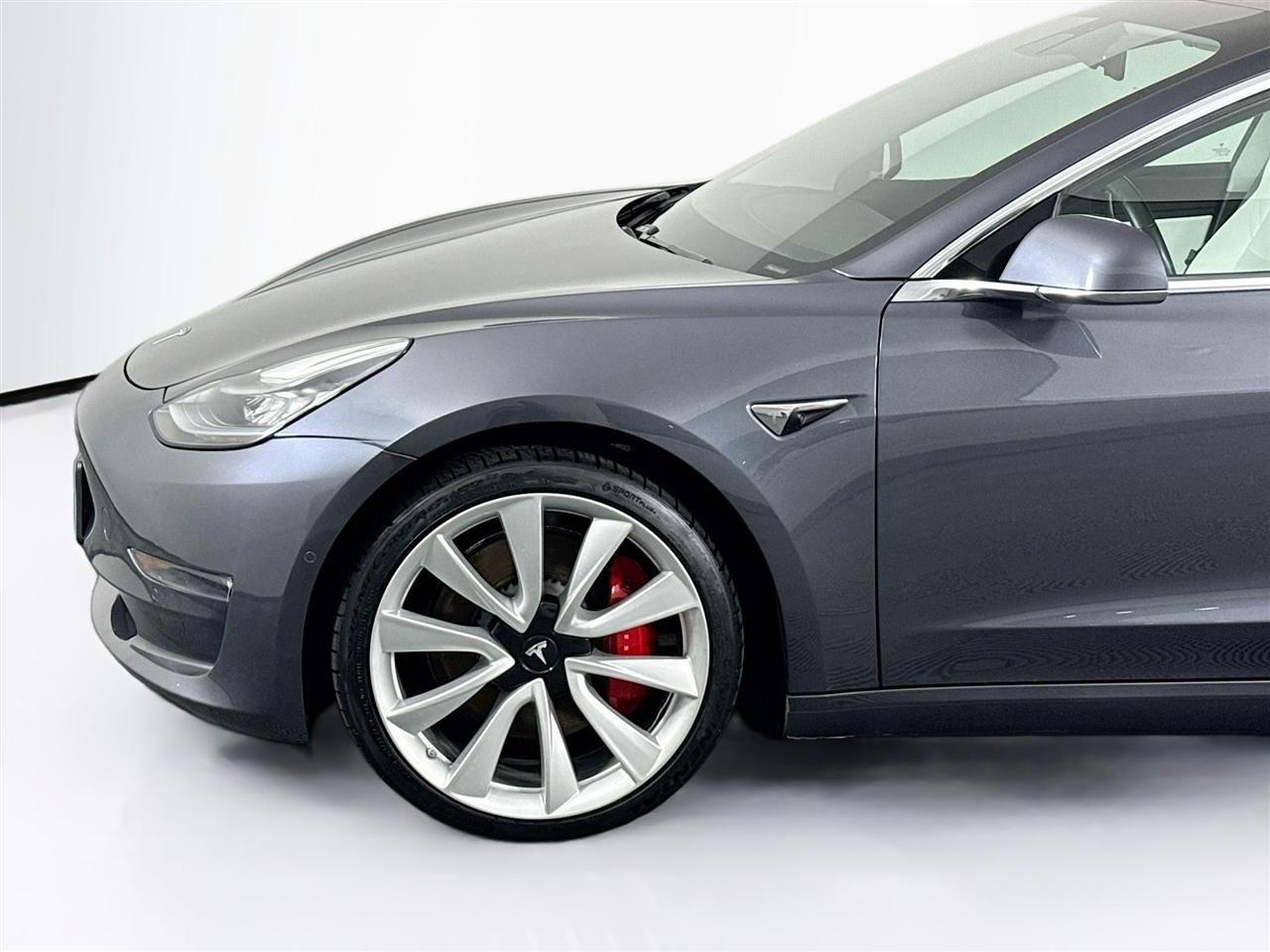 Tesla Model 3 Long Range Battery AWD 2018