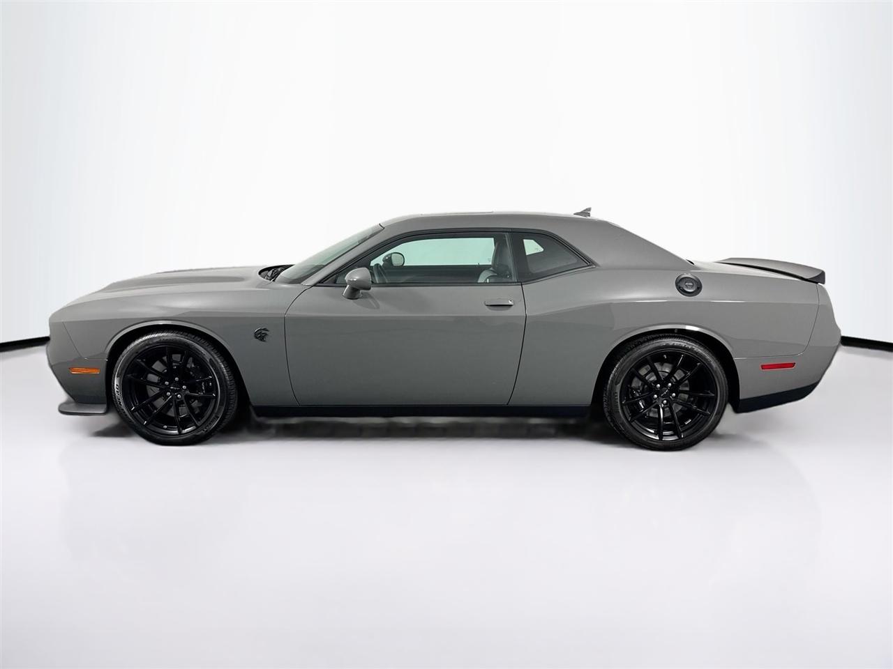 Dodge Challenger SRT Hellcat Jailbreak RWD 2023