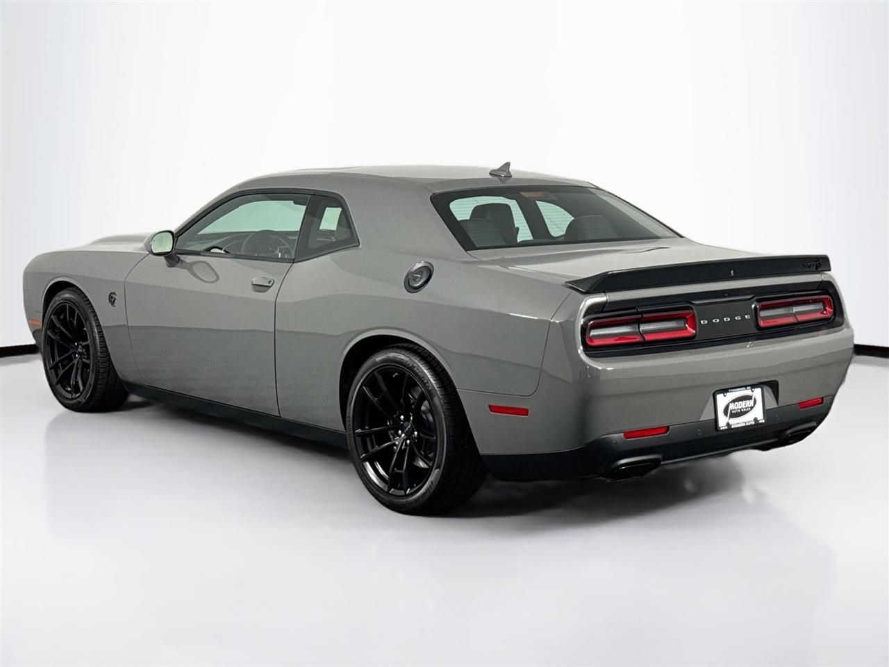 Dodge Challenger SRT Hellcat Jailbreak RWD 2023