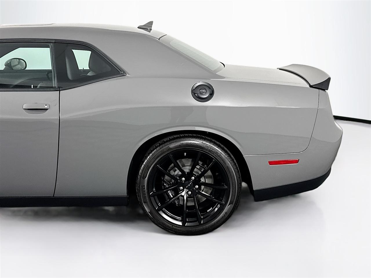 Dodge Challenger SRT Hellcat Jailbreak RWD 2023