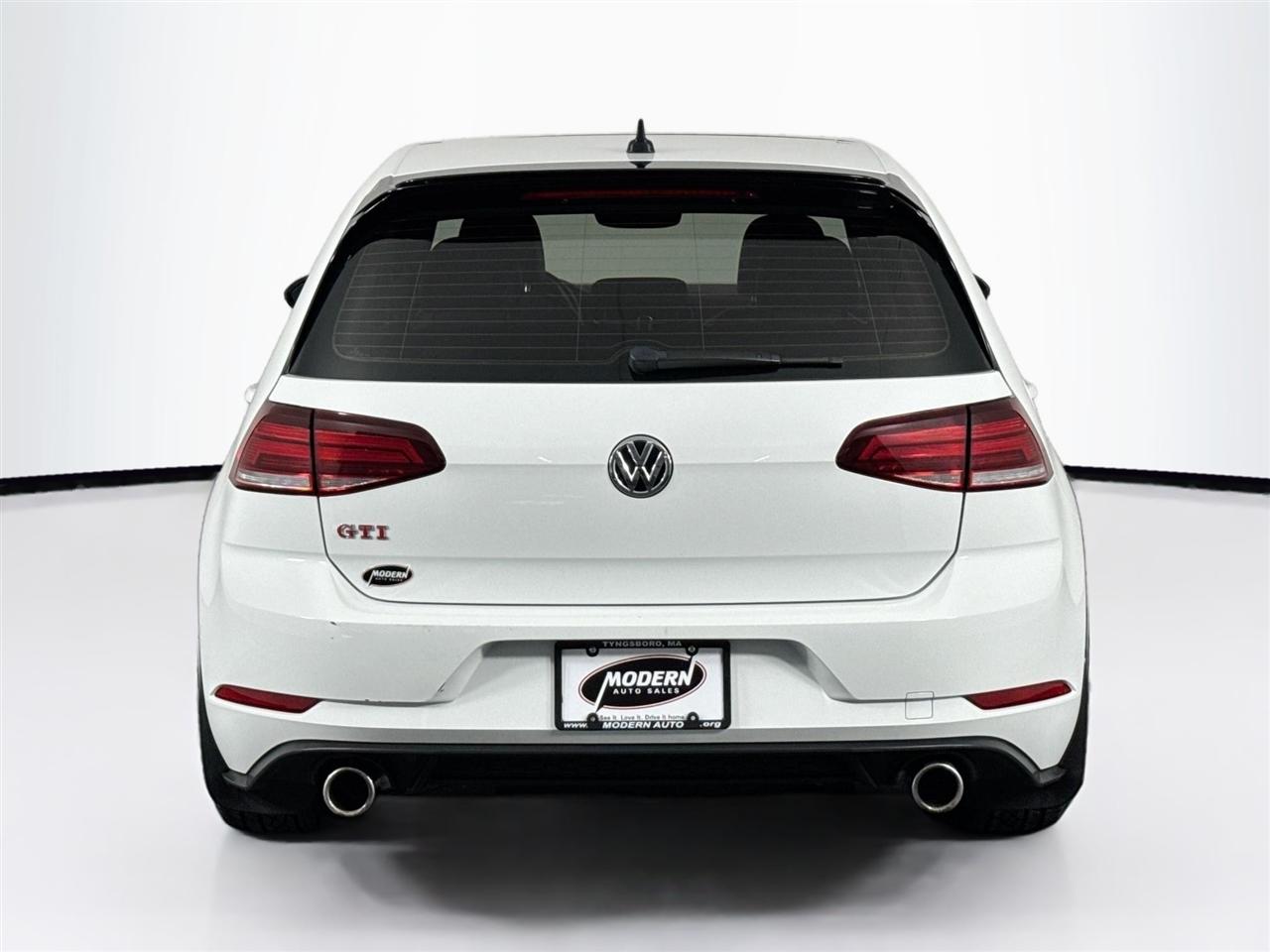 Volkswagen Golf GTI 2.0T Autobahn Manual 2021