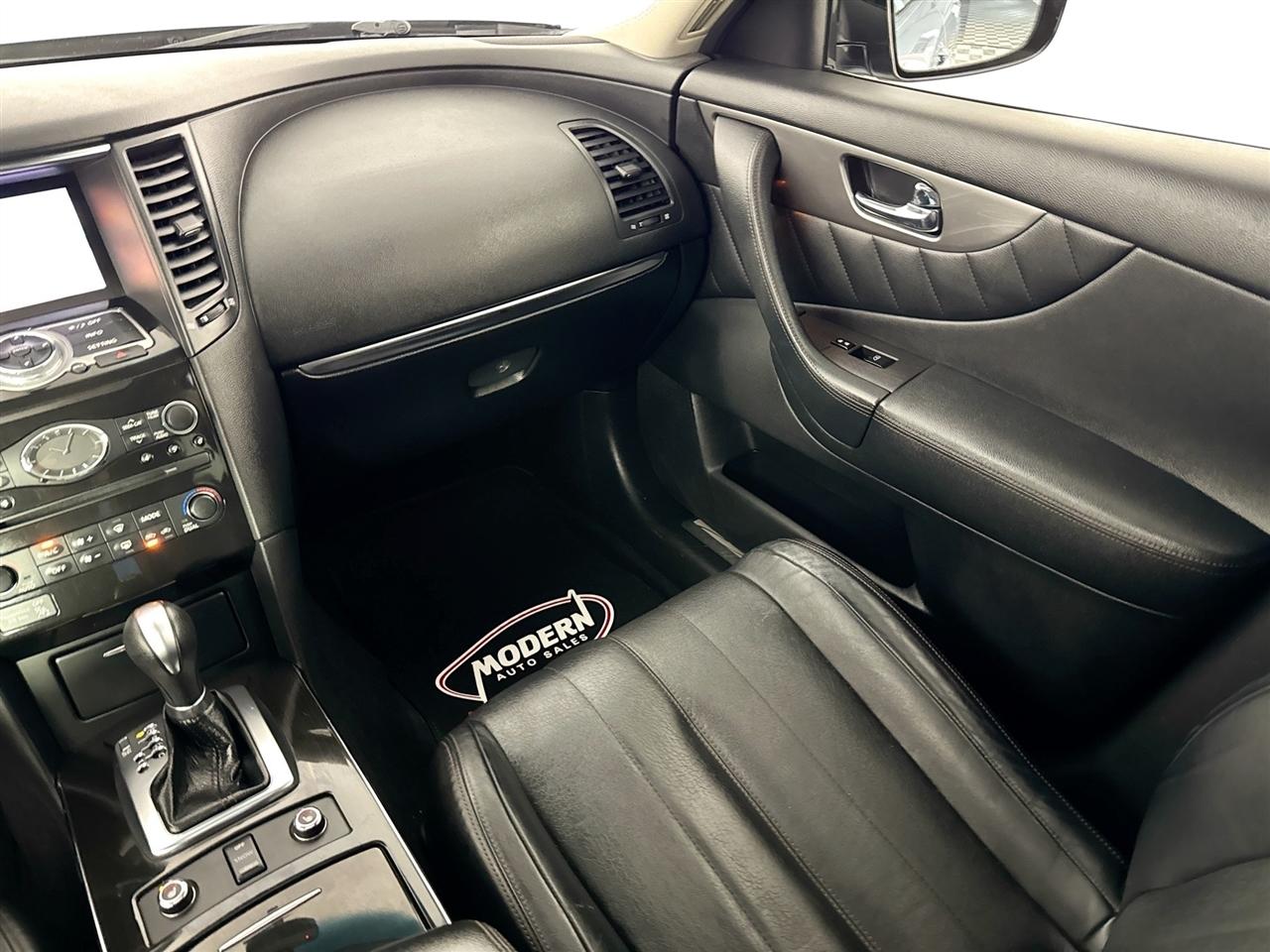 Infiniti QX70 AWD 2017