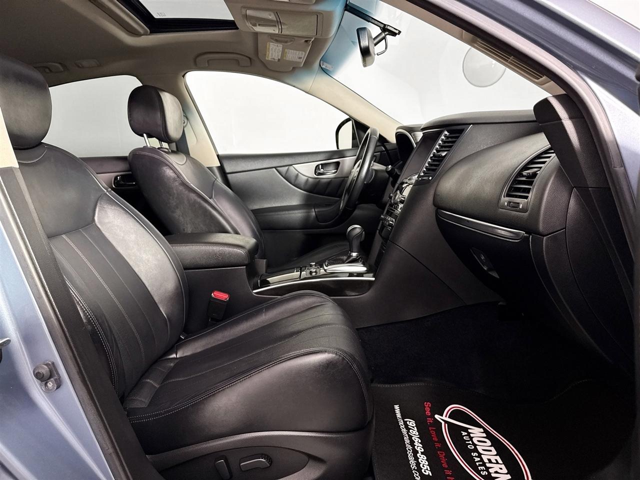 Infiniti QX70 AWD 2017