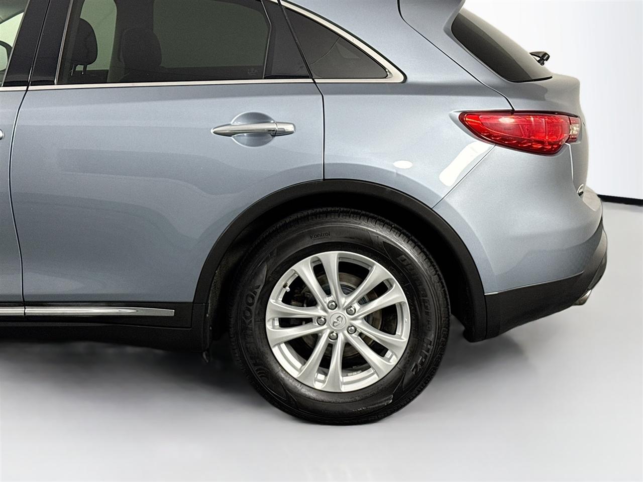 Infiniti QX70 AWD 2017