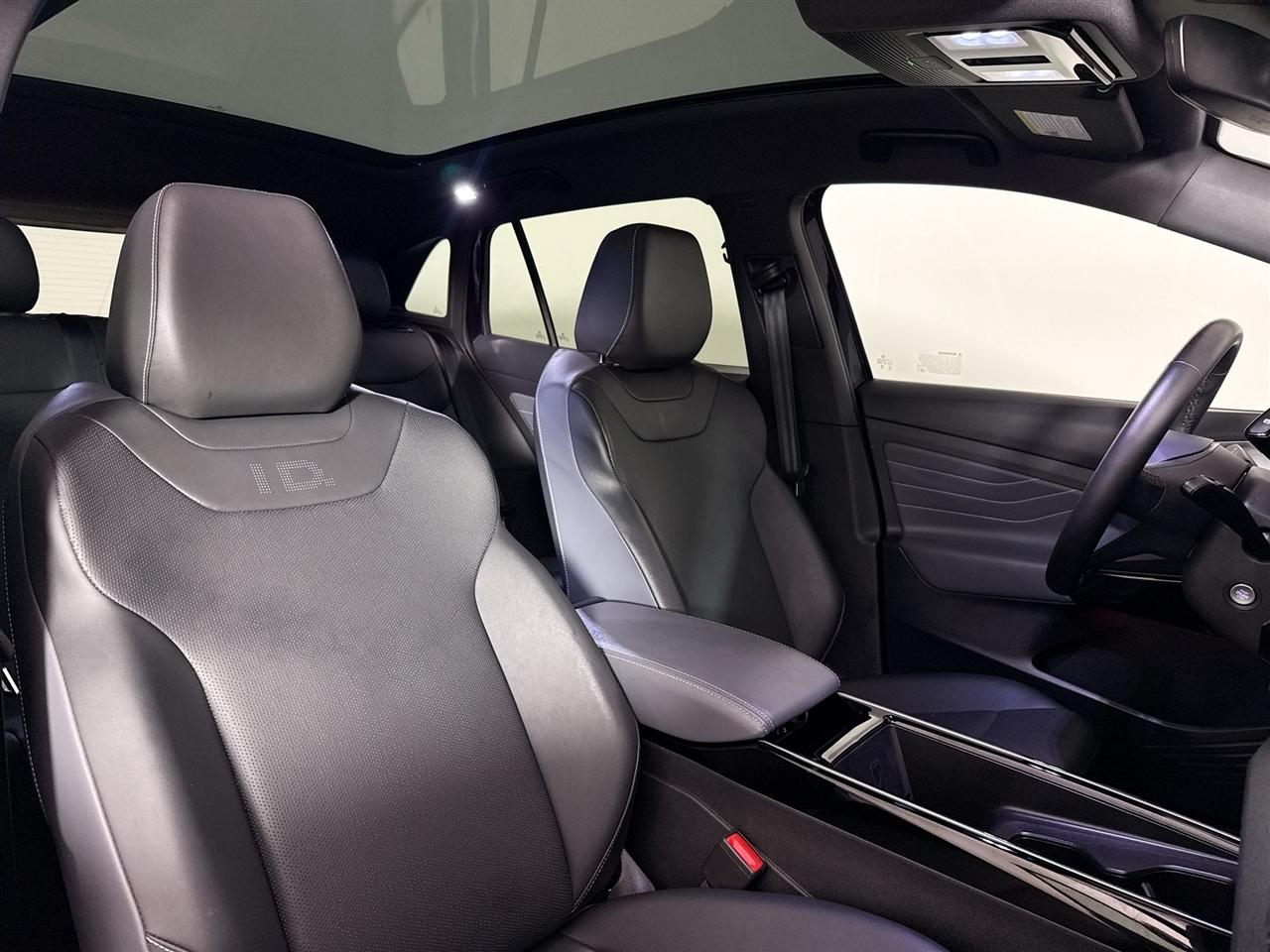 Volkswagen ID.4 Pro S AWD w/SK On Battery 2023