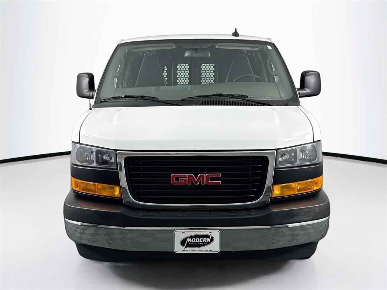 GMC Savana Cargo Van RWD 2500 135" 2025