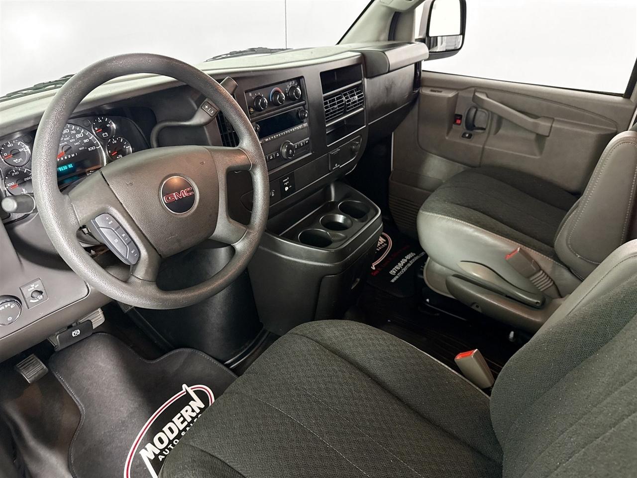 GMC Savana Cargo Van RWD 2500 135" 2025