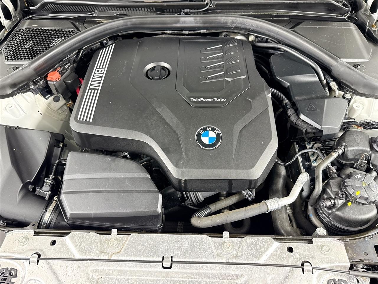 BMW 3 Series 330i xDrive Sedan North America 2020