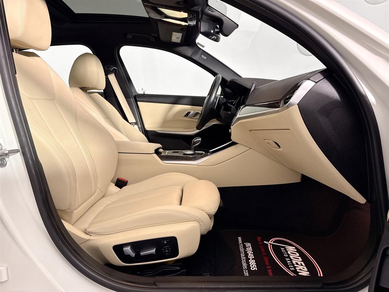 BMW 3 Series 330i xDrive Sedan North America 2020
