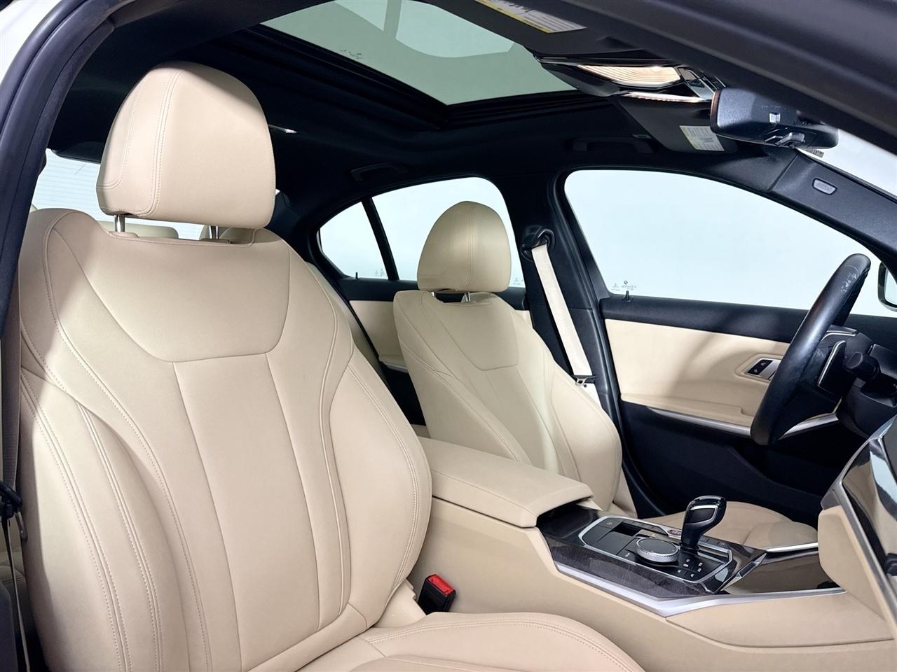 BMW 3 Series 330i xDrive Sedan North America 2020