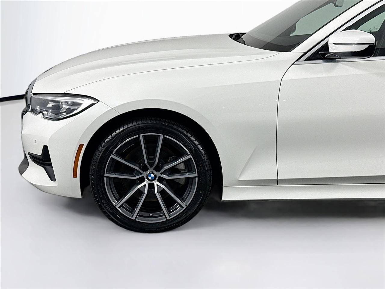 BMW 3 Series 330i xDrive Sedan North America 2020